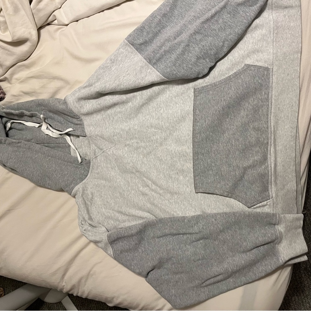 American Eagle Outfitters Light Gray Hoodie